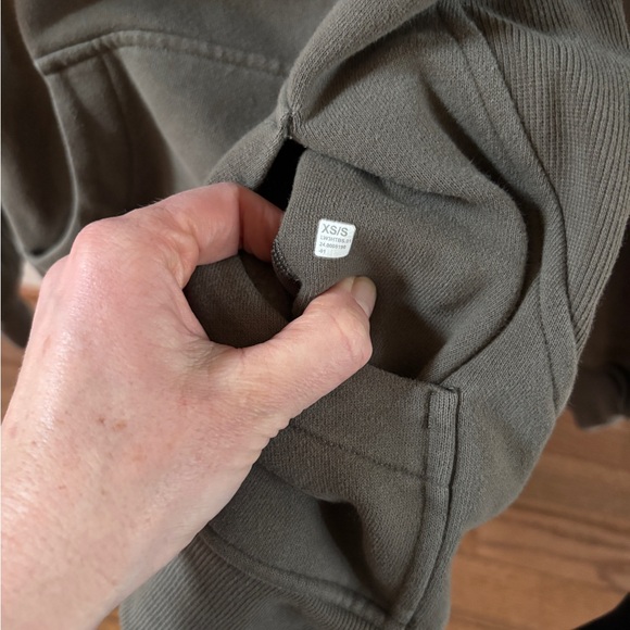 Lululemon Scuba Oversized Half Zip - Picture 2 of 5